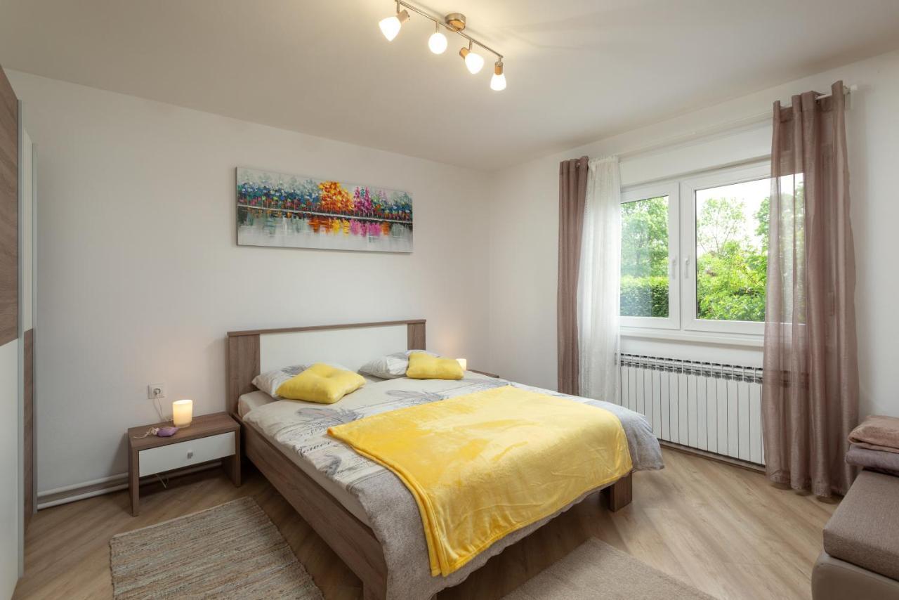 Green Garden House Appartement Zagreb Buitenkant foto